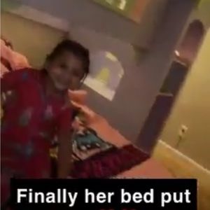 Beautiful bunkbed dream dollhouse!